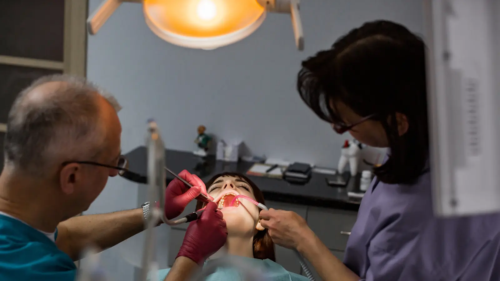 10 Reasons Why You Need An Emergency Dentist